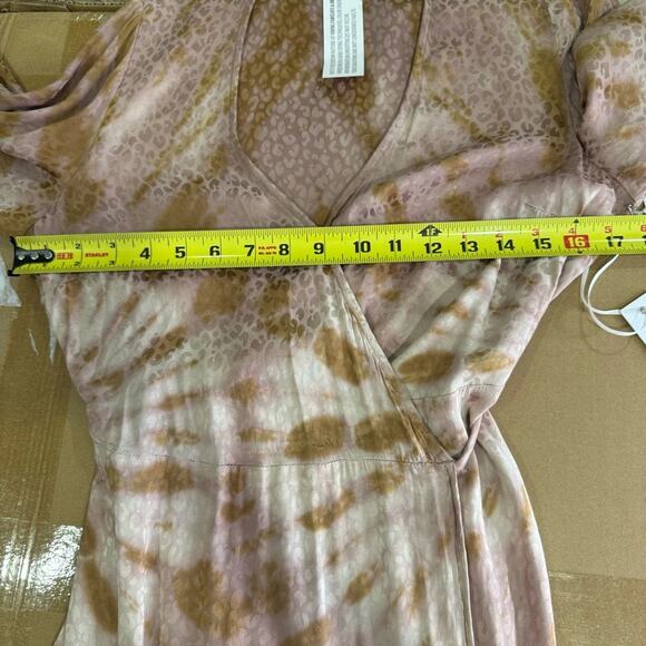 🍁NWT Young Fabulous and Broke YFB Siren Shirt Wrap Midi Dress Adobe Rose Spin XS - Picture 12 of 16